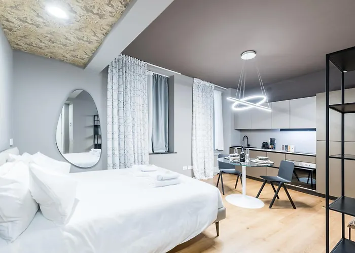 Unique Design 200 Steps From The Aquarium Genova